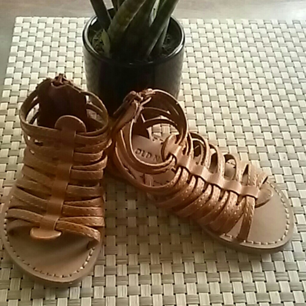 Old navy Sandals